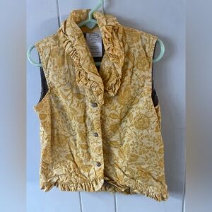 Mustard Yellow Floral Persnickity Ruffle Vest Size 7 Plaid Lining Buttons USA